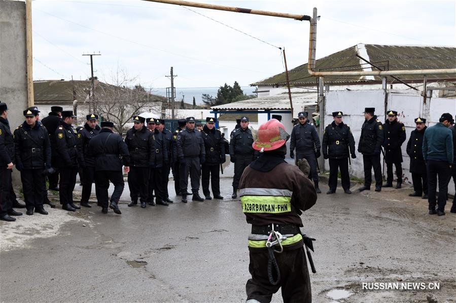 Не менее 24 человек погибли при пожаре в одном из наркоцентров Баку