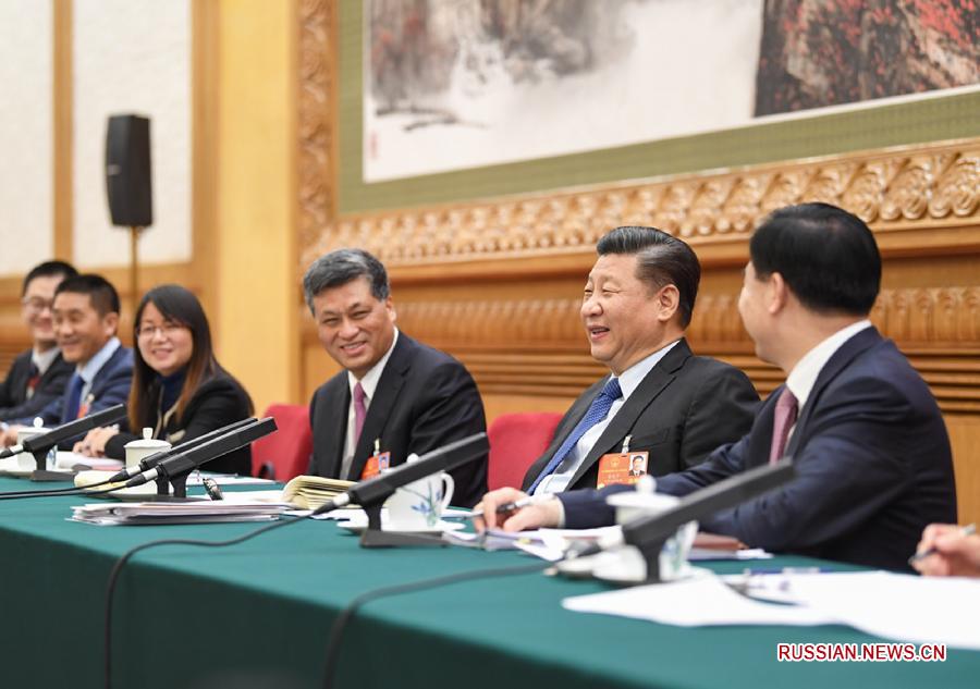 Си Цзиньпин участвовал в групповом обсуждении делегации пров. Гуандун в рамках 1-й сессии ВСНП 13-го созыва