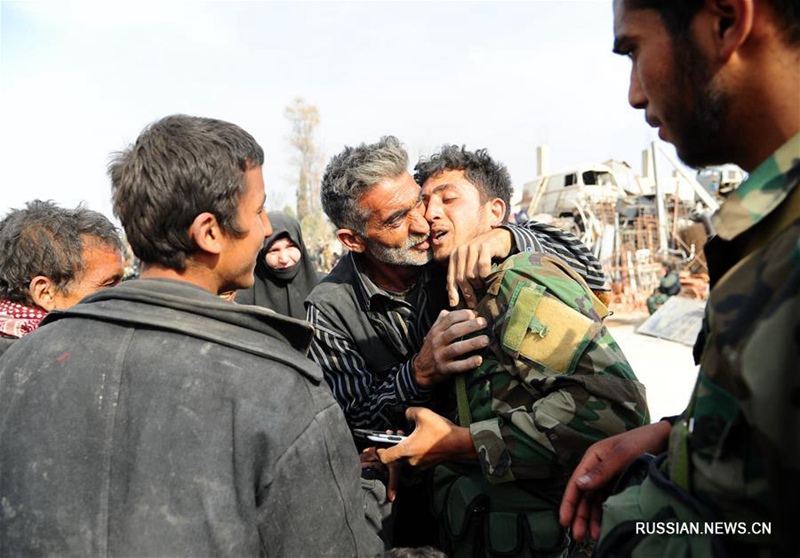 Правительственная армия Сирии: еще более 30 тыс. мирных жителей вышли из Восточной Гуты