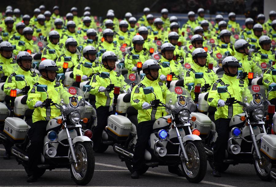 Дорожная полиция в Циндао получила новые мотоциклы