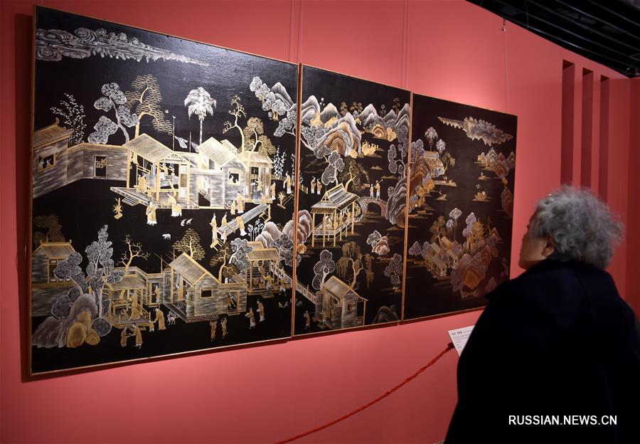 Выставка "Раритеты дома Романовых" в Пекине
