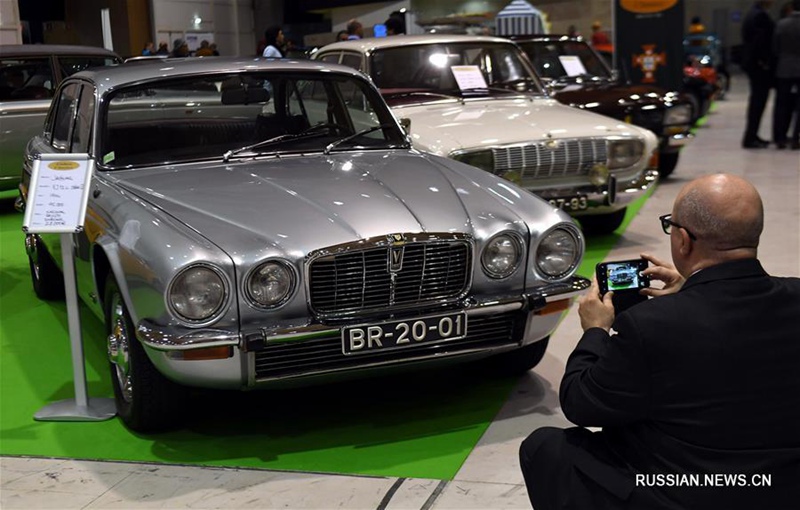 В Лиссабоне проходит 14-я выставка ретро автомобилей