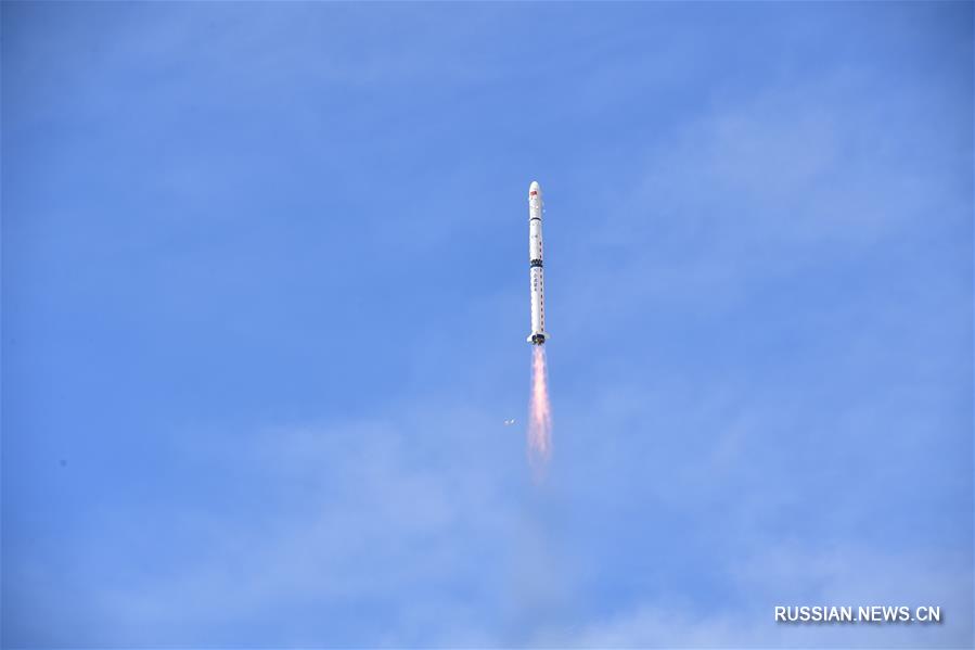 В Китае успешно запущена первая группа спутников дистанционного зондирования Земли "Яогань-31"