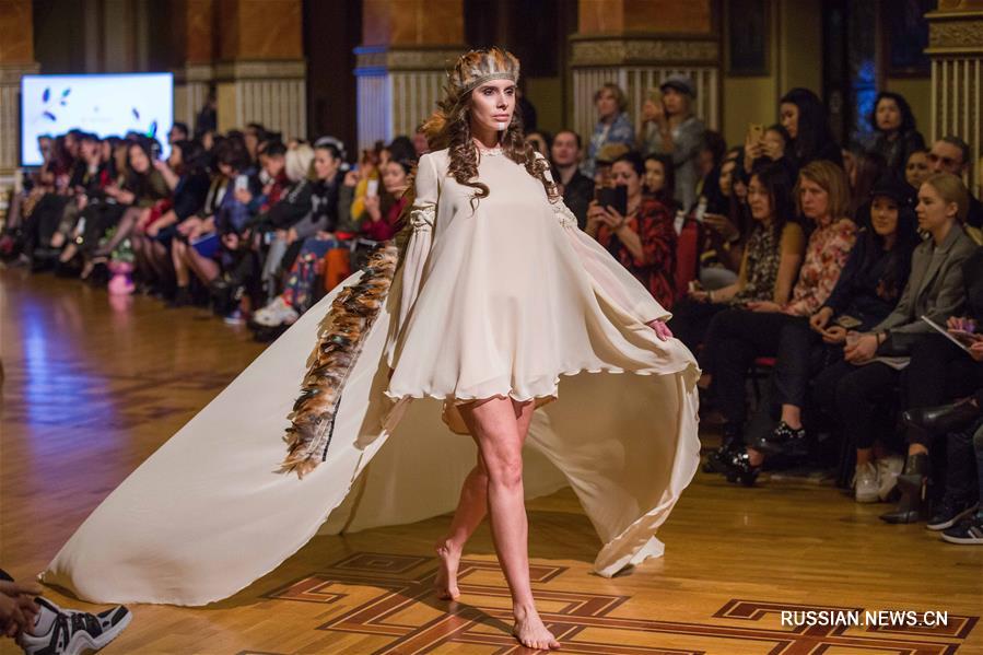 В Алматы стартовала Неделя моды Kazakhstan Fashion Week осень/зима-2018/19