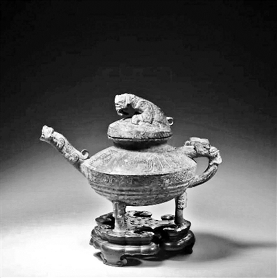 В Великобритании продали с аукциона китайскую бронзовую реликвию, похищенную из дворца Юаньминъюань