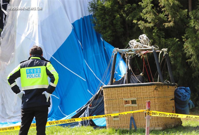 Один человек погиб и 12 пострадали при падении воздушного шара в Республике Корея