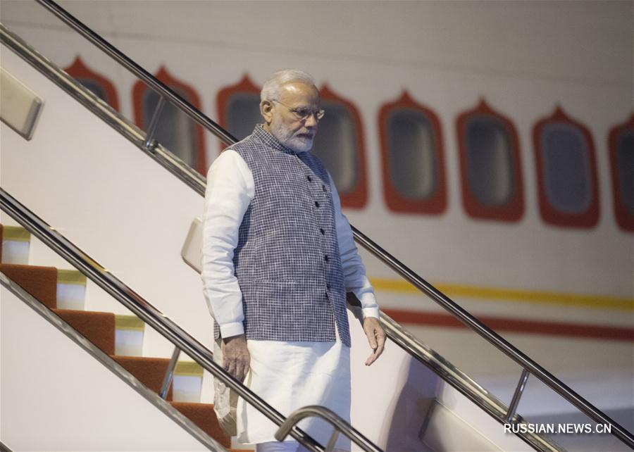 Премьер-министр Индии Нарендра Моди прибыл в Ухань