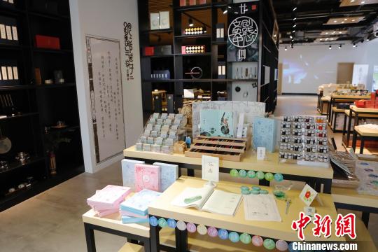 В Шанхае открылся магазин о 24 сезонах китайского сельскохозяйственного календаря 
