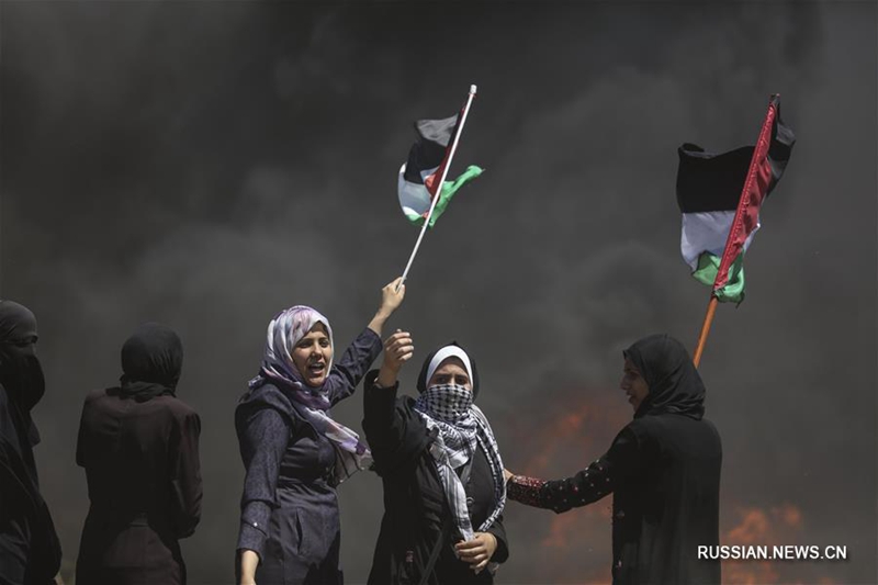 В секторе Газа в ходе массовых протестов в связи с открытием посольства США в Иерусалиме погибли 55 палестинцев