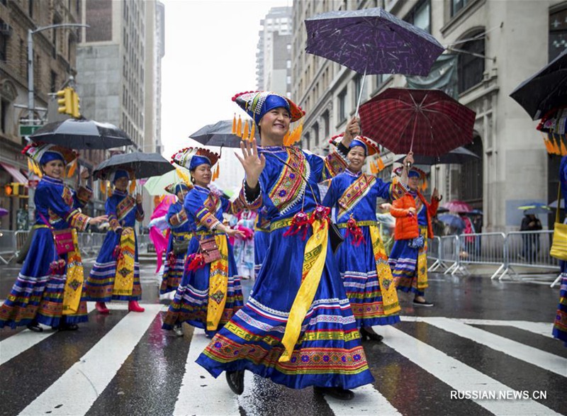 Танцевальный парад в Нью-Йорке