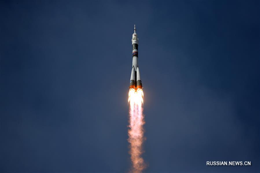 С космодрома "Байконур" стартовал корабль "Союз МС-09" с международным экипажем на борту