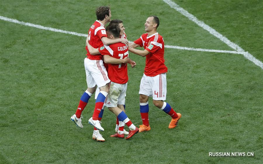 В России открылся 21-й Чемпионат мира по футболу, матч открытия завершился уверенной победой сборной России