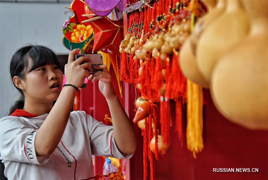 В Пекине стартовал 10-й культурный фестиваль, посвященный празднику Дуаньу