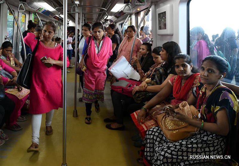 Произведенные Китаем поезда 4 года обслуживают метро Мумбаи