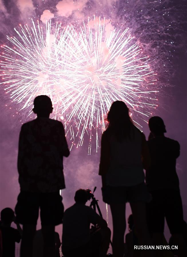 В США фейерверками отметили День независимости