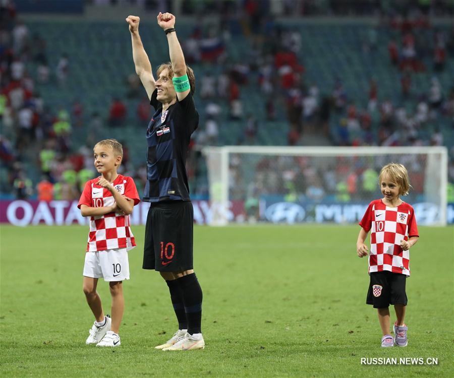 Сборная Хорватии по футболу одержала победу над командой России и вышла в полуфинал ЧМ