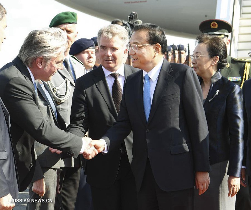 Ли Кэцян прибыл в Берлин для участия в 5-м раунде межправительственных консультаций и с официальным визитом в ФРГ