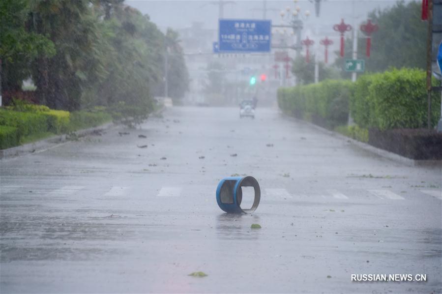 Тайфун "Мария" обрушился на восток Китая
