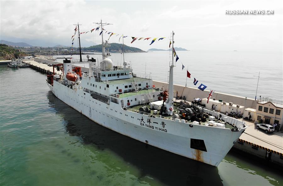 Китайское научно-исследовательское судно "Даян-1" отправилось в 48-ю научную экспедицию