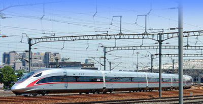 По высокоскоростной железной дороге Пекин-Тяньцзинь курсируют исключительно поезда модели 