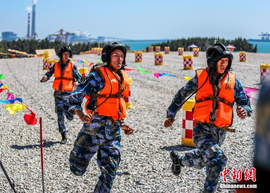 «Международные армейские игры-2018»: завершился первый раунд эстафеты «Морской десант»