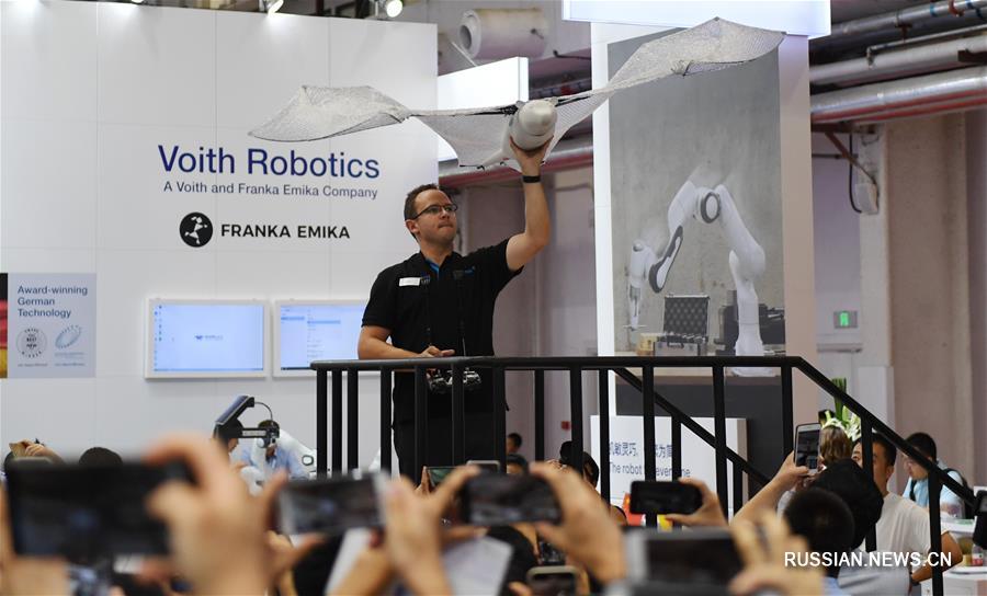 В Пекине открылась Международная конференция робототехники 2018 года