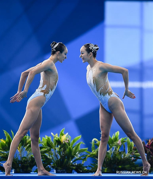 Синхронное плавание в парном разряде на 18-х Азиатских играх: китаянки-близнецы стали чемпионами