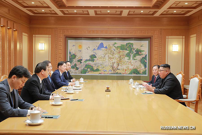 Делегация Республики Корея провела в Пхеньяне переговоры с лидером КНДР Ким Чен Ыном