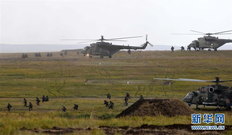 Учения «Восток-2018»: Военные силы Китая и России провели тренировку по всестороннему совместному боевому командованию
