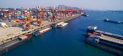 Объем импорта Китая увеличился в 664 раза за сорок лет