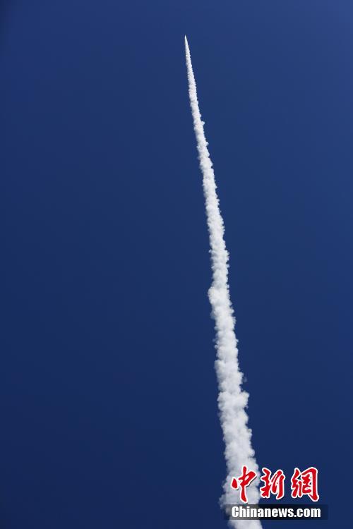 Китай успешно запустил ракету-носитель с экспериментальным спутником