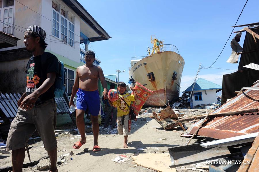 Число жертв землетрясений и цунами в Индонезии превысило 1500 человек