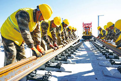 В Китае началась прокладка высокоскоростной железной дороги Пекин-Чжанцзякоу