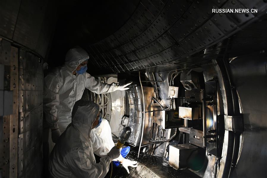 Китайские физики разогрели плазму внутри установки токамак до температуры 100 млн градусов Цельсия