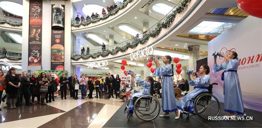 В Минске дан старт республиканской благотворительной акции "Чудеса на Рождество" 