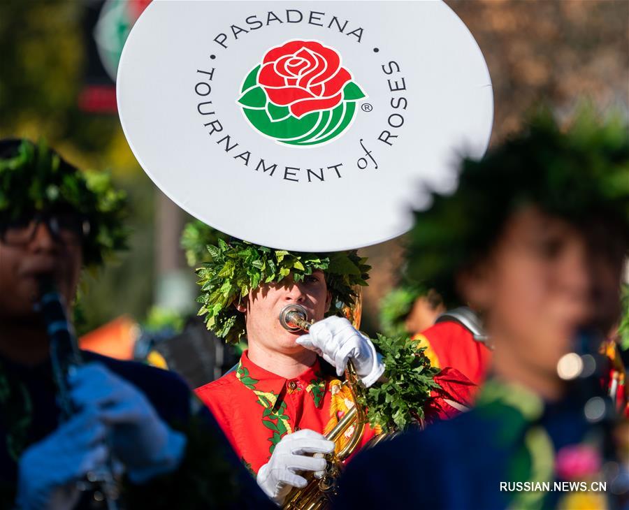 В американском городе Пасадена в 130-й раз прошел Парад роз