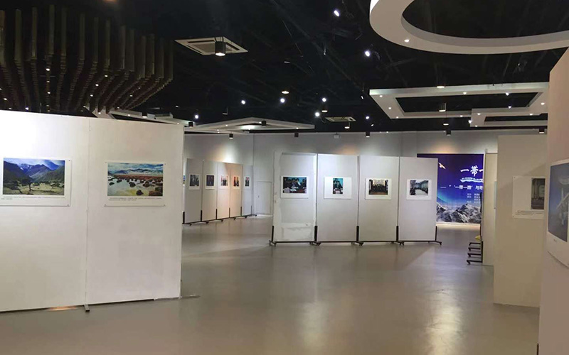 В городе Сиань открылась фотовыставка «Таджикистан и Шелковый путь»
