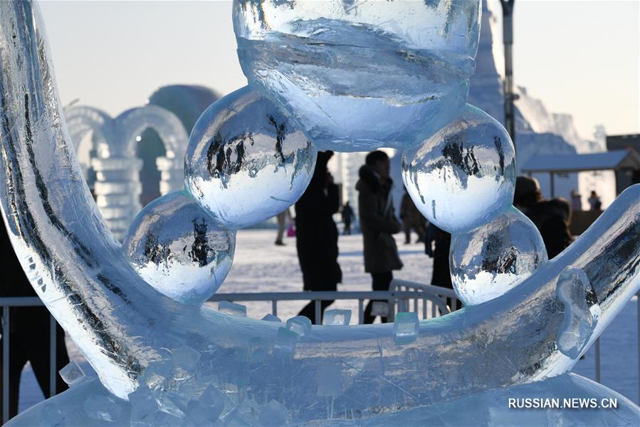 В Харбине закрылся Международный фестиваль ледяных скульптур