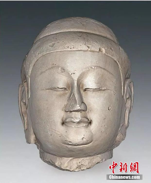 В провинции Шаньси раскопаны 34 каменные статуи Будды