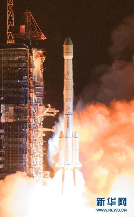 Китай успешно запустил на орбиту спутник "Чжунсин-6С"