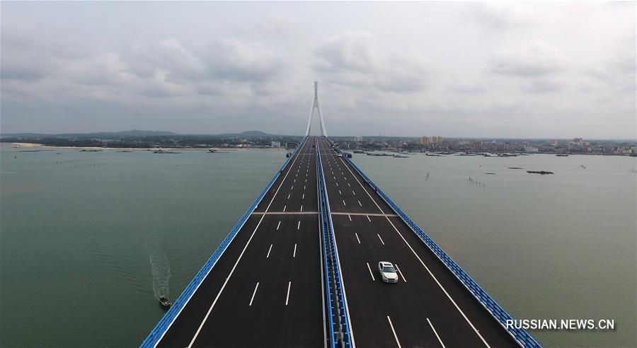 Открыто движение по мосту Хайкоу-Вэньчан в пров. Хайнань