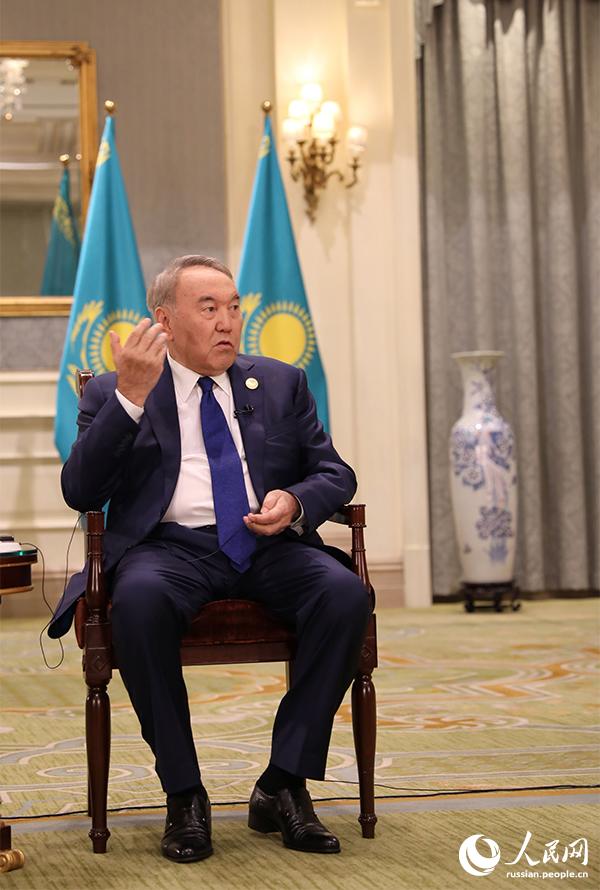 Назарбаев: К 70-летию Китай подходит как никогда мощным и развитым государством