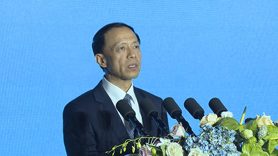 Заместитель председателя Комитета народных представителей провинции Шаньдун Ван Шузянь