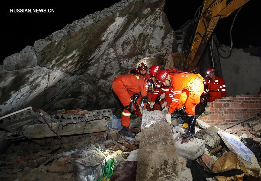 Число погибших в результате землетрясения на юго-западе Китая возросло до 12 человек