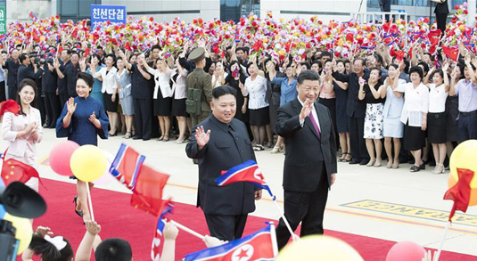 Си Цзиньпин принял участие в церемонии проводов