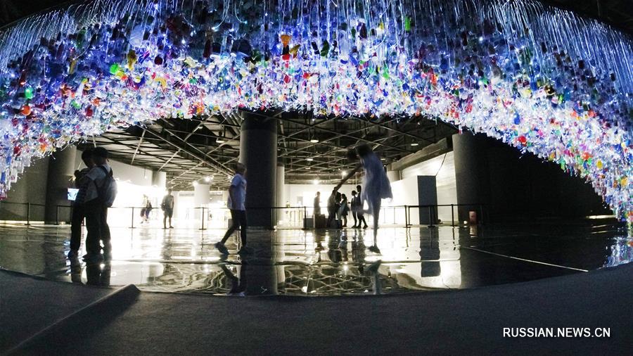 Художественная инсталляция в Шанхайском музее науки и техники пробуждает у посетителей экологическое сознание