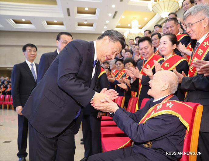 Си Цзиньпин призывает к новым достижениям в делах ветеранов