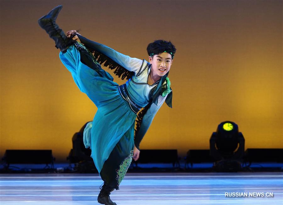 В Шанхае завершились Первый танцевальный фестиваль и танцевальный конкурс среди подростков