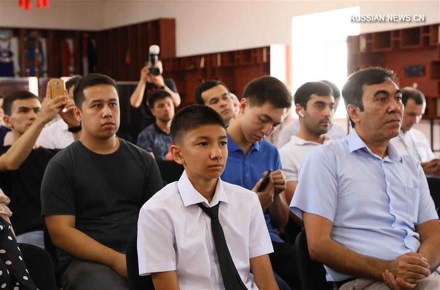 В Ташкенте наградили победителей радиовикторины "Знаете ли вы Китай?"
