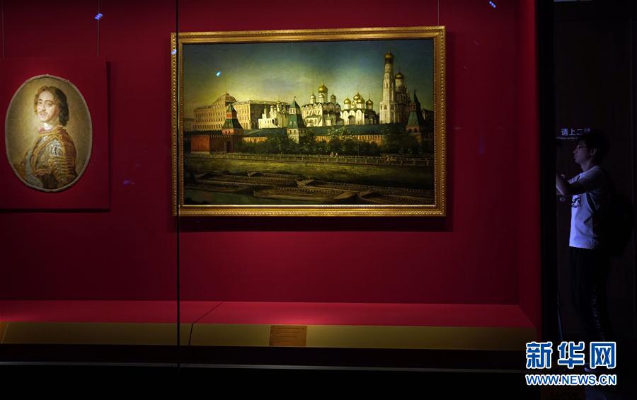 Шедевры искусства Музеев Московского Кремля выставлены в музее Гугун